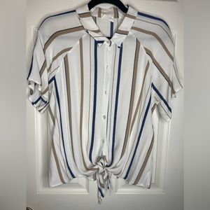 Sienna Sky Short Sleeve